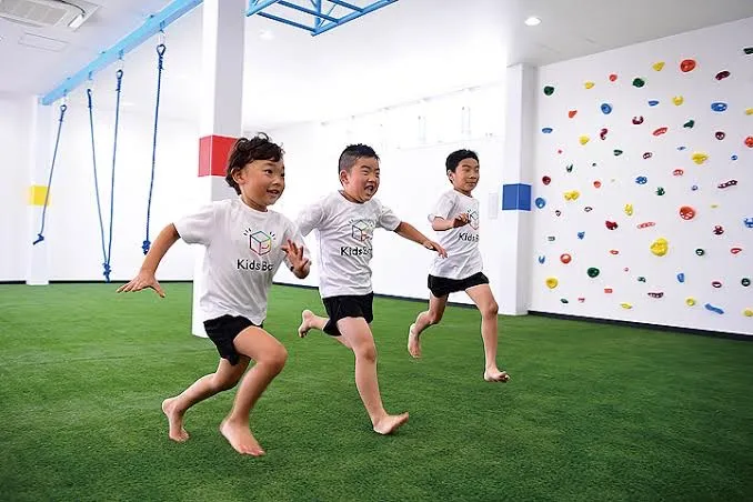 トレーニングの基礎を学ぶ！スポーツで身体と脳の成長を促す指導