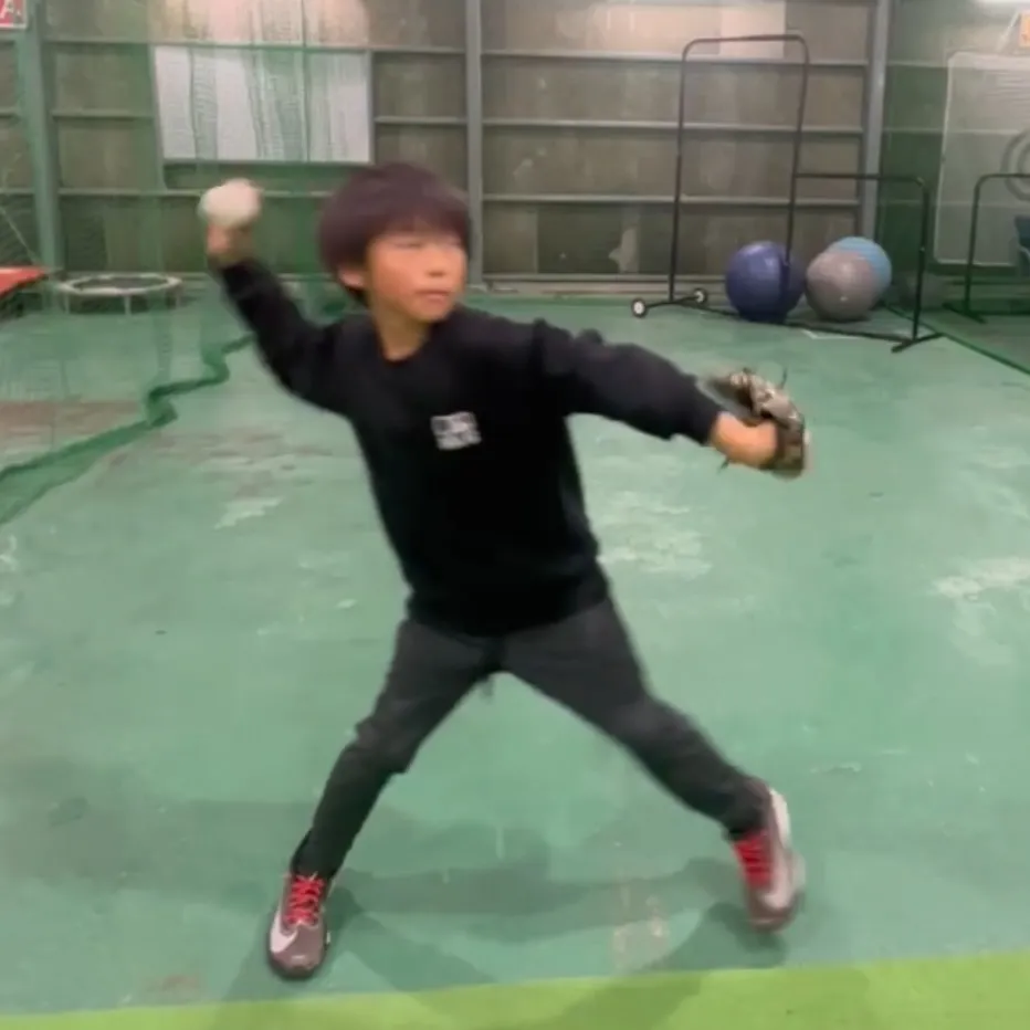 【外転筋が強い子は、野球が安定する。